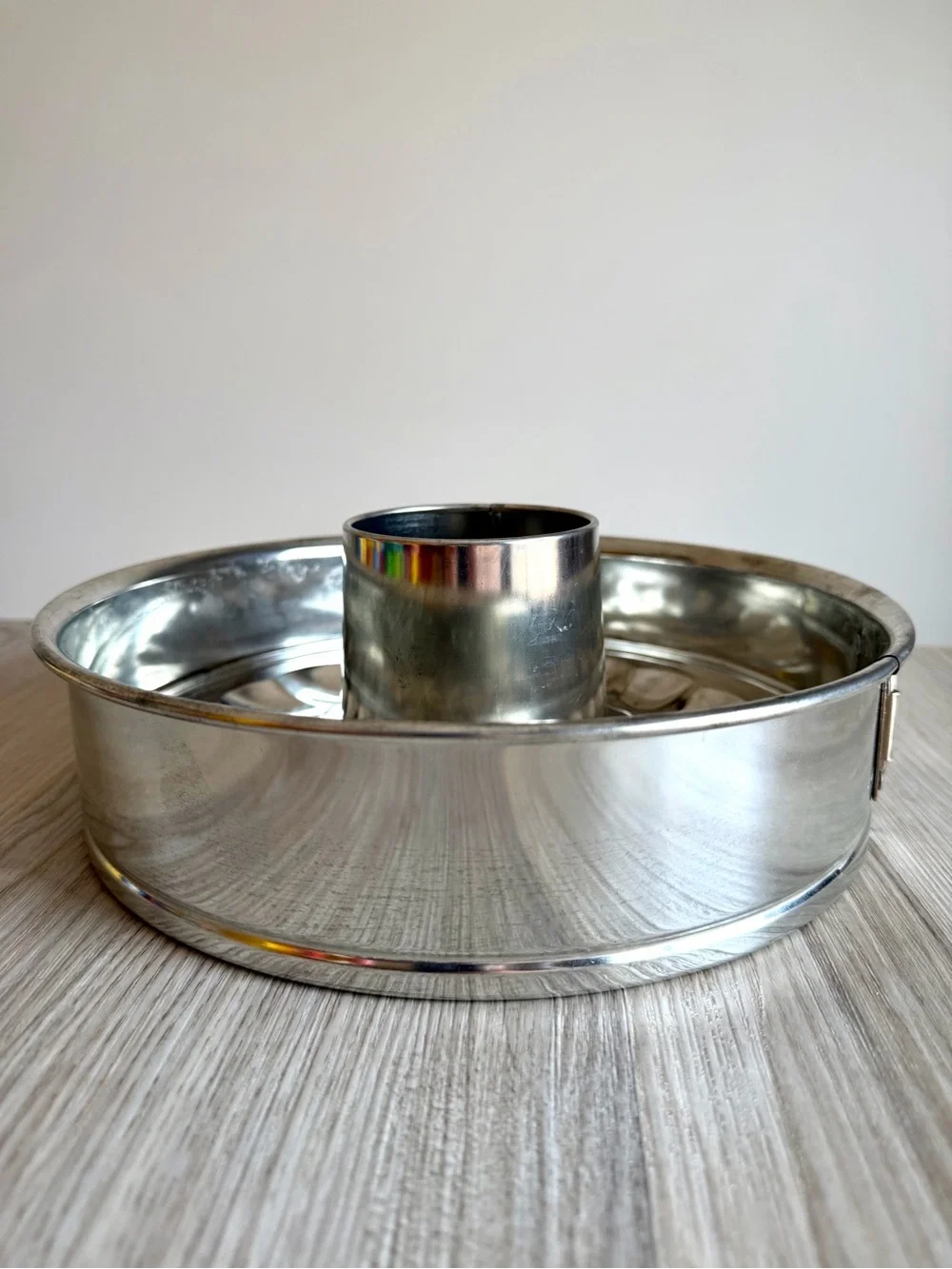 Vintage Kaiser Springform Buckle 10” Bundt Tube Cake Pan with Removable Base